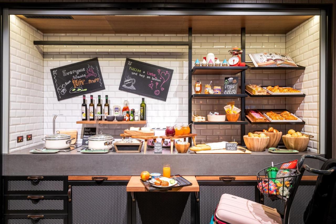 Moxy Dortmund City Εξωτερικό φωτογραφία